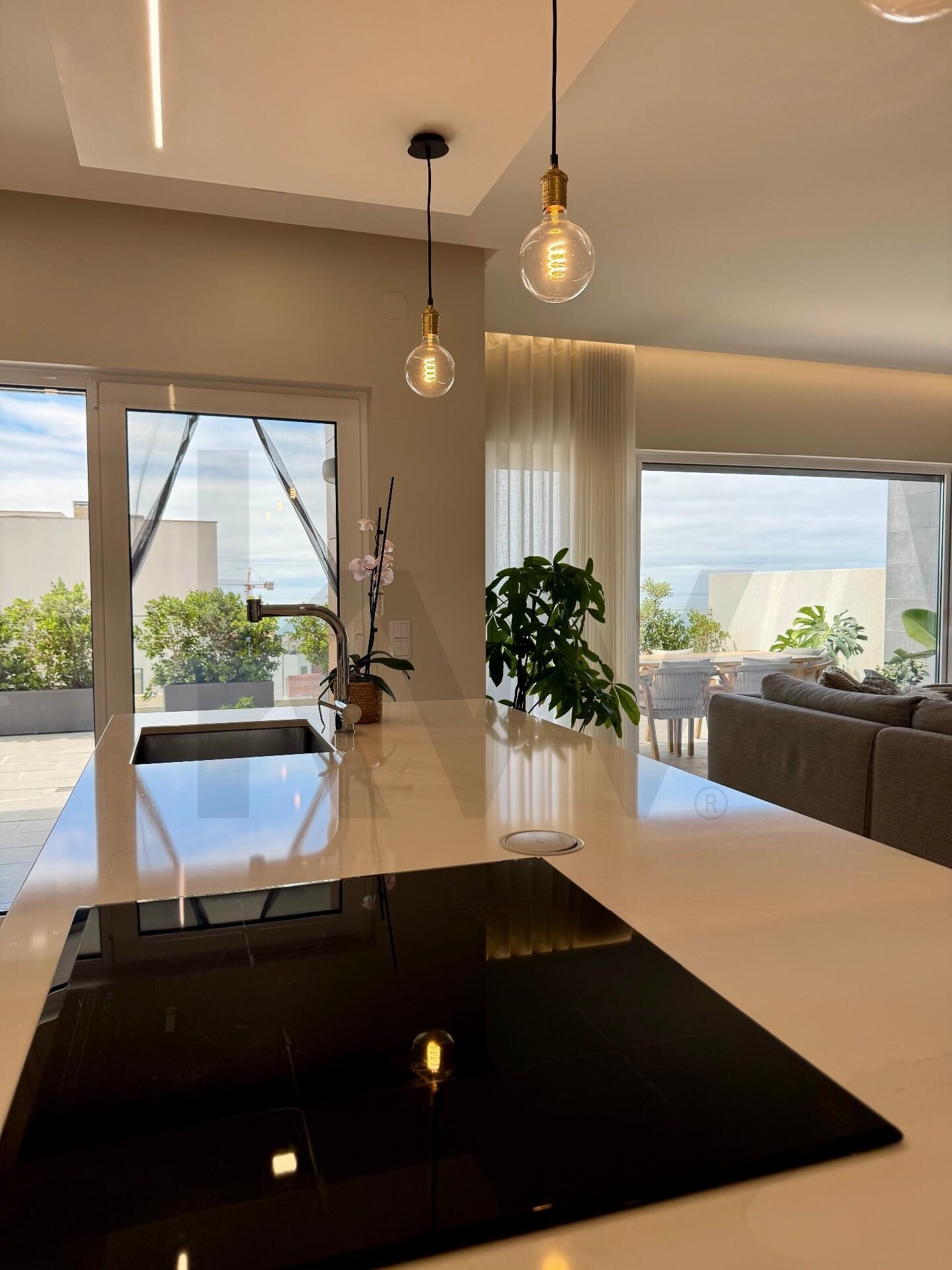 Apartamento T3 com terraço/vista mar - Ericeira